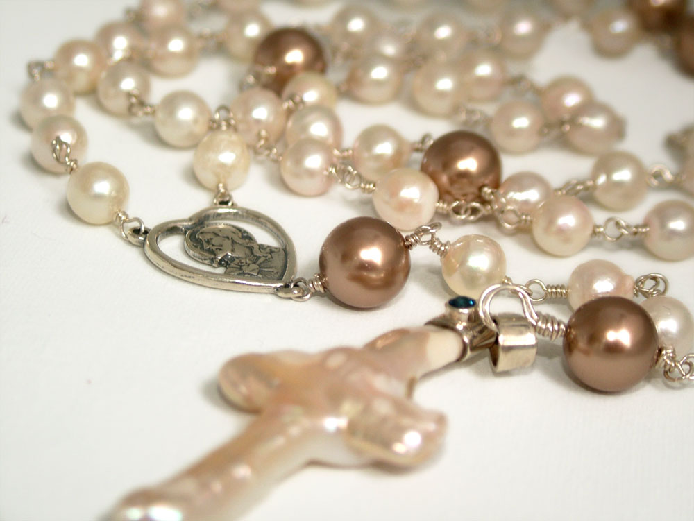 Pearl Rosary Pearls Of Wisdom ・clearlyhelena