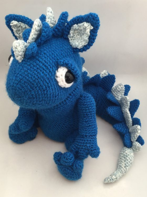 z. Bluey the Dragon - crochet doorstop CH0483 ・ClearlyHelena